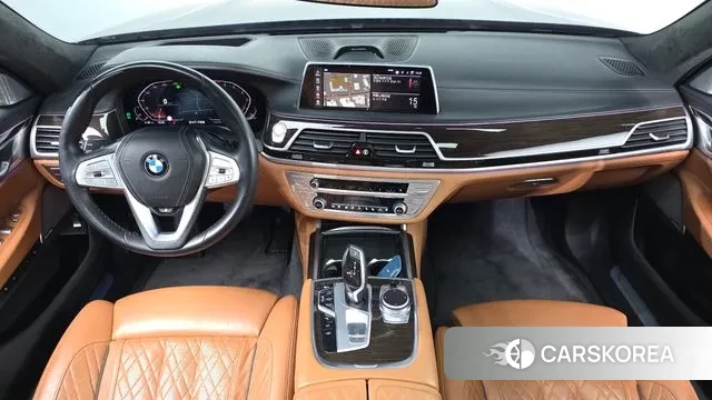 BMW 7 Series (G11) id 3586589 из Кореи 17