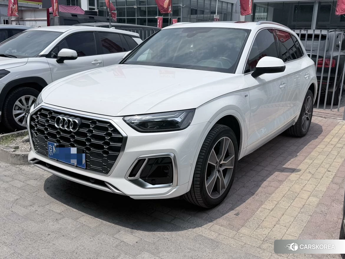 Audi Q5L id 4405842 из Китая 10