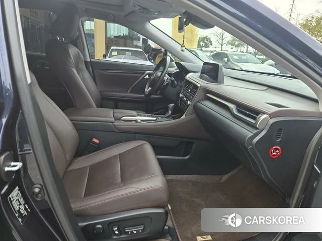 Lexus RX id 4273323 из Китая 9