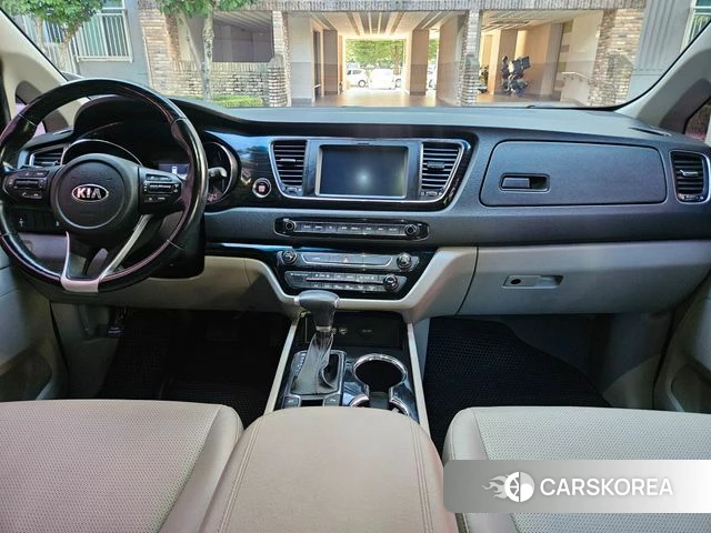 Kia The New Carnival id 4705649 из Кореи 17