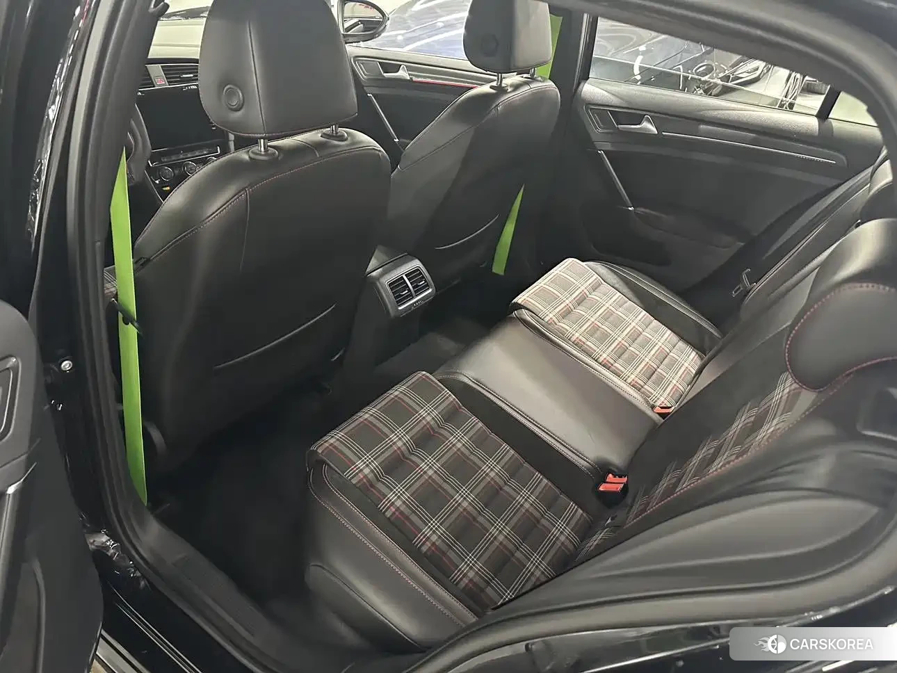 Volkswagen Golf id 4559773 из Китая 16
