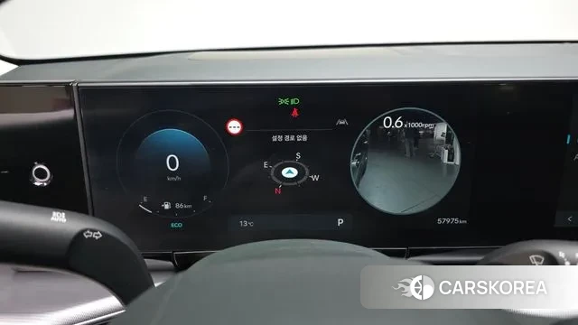 Hyundai Grandeur (GN7) id 3512825 из Кореи 17