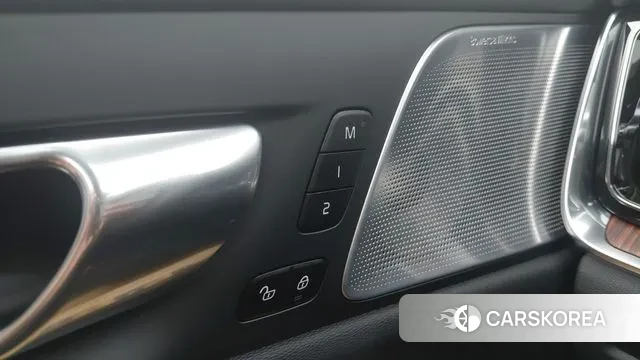 Volvo V60 Cross-Country 2nd Generation id 3638837 из Кореи 17