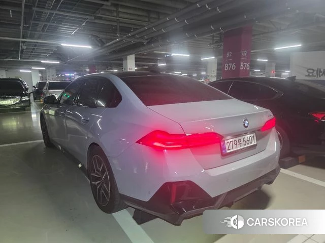 BMW 5 Series (G60) id 4248326 из Кореи 10