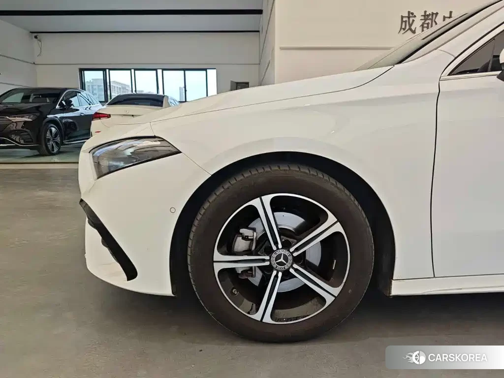 Mercedes-Benz A-Class id 4600399 из Китая 13