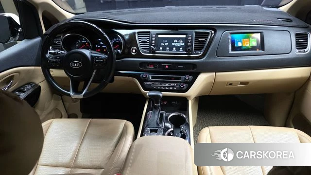 Kia The New Carnival id 3943035 из Кореи 17