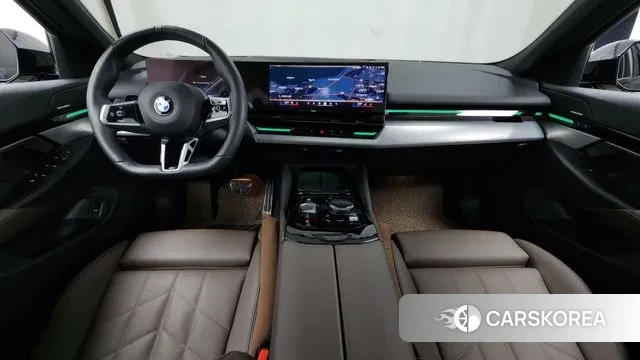 BMW 5 Series (G60) id 3447086 из Кореи 17