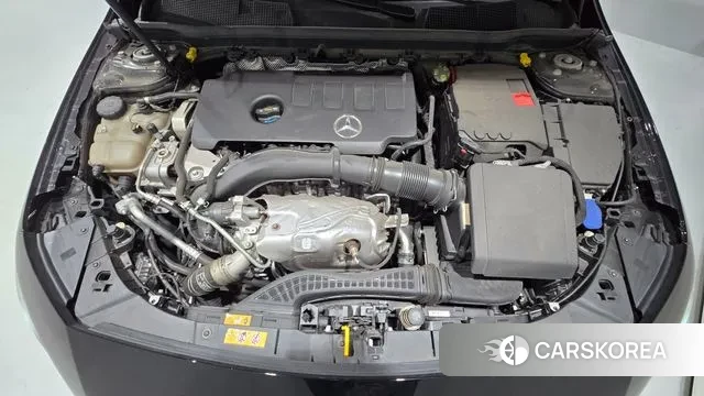 Mercedes-Benz A-Class W177 id 3323851 из Кореи 17