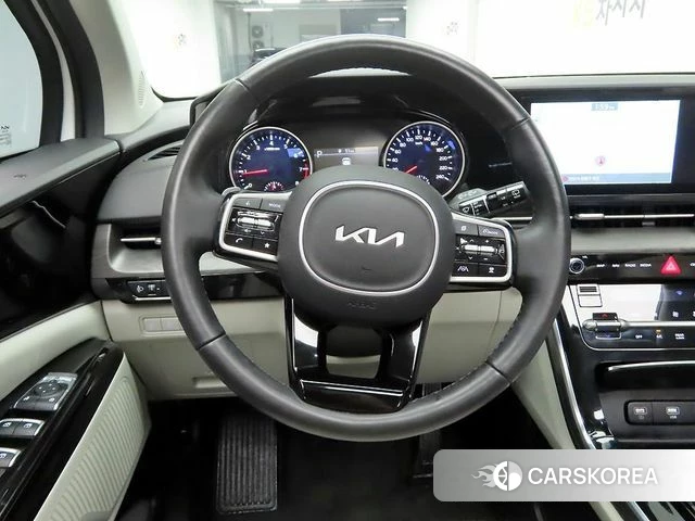 Kia Carnival 4th generation id 4231143 из Кореи 17