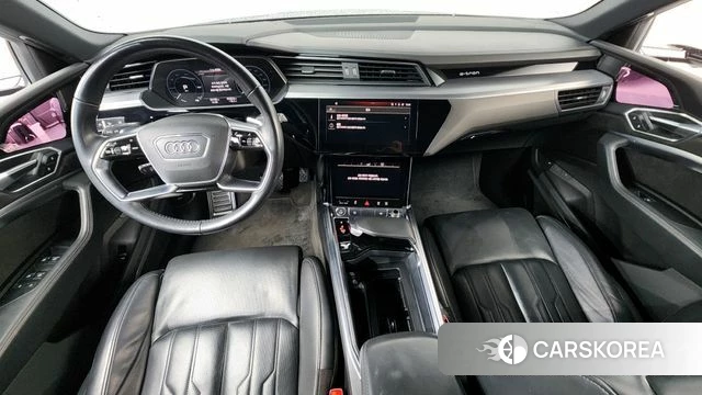 Audi e-Tron id 4284448 из Кореи 17