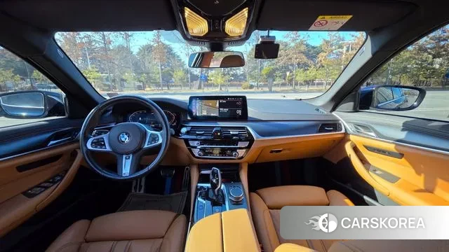 BMW 5 Series (G30) id 3670384 из Кореи 17