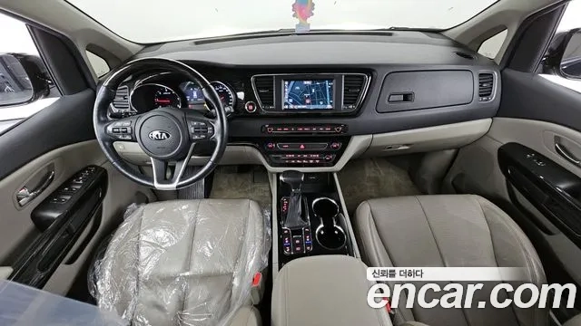 Kia The New Carnival id 2864774 из Кореи 17