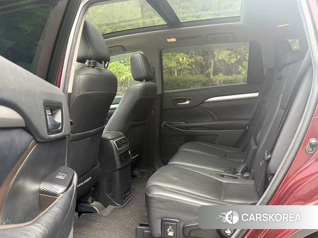 Toyota Highlander id 4222194 из Китая 9