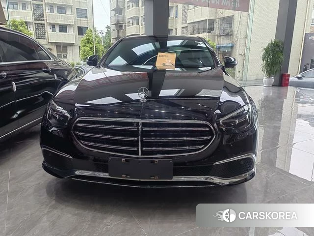 Mercedes-Benz E-class 2022 Черный из Китая, фото 6