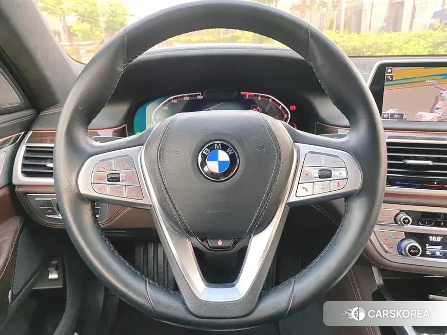 BMW 7 Series (G11) id 1486520 из Кореи 17