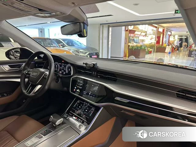 Audi A6L id 4374792 из Китая 20