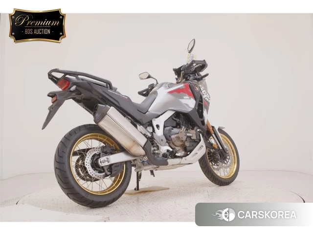 Honda CRF1100L AFRICA TWIN DCT 2026 из Японии, фото 4