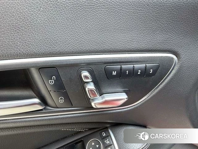 Mercedes-Benz CLA (import) id 4238329 из Китая 20