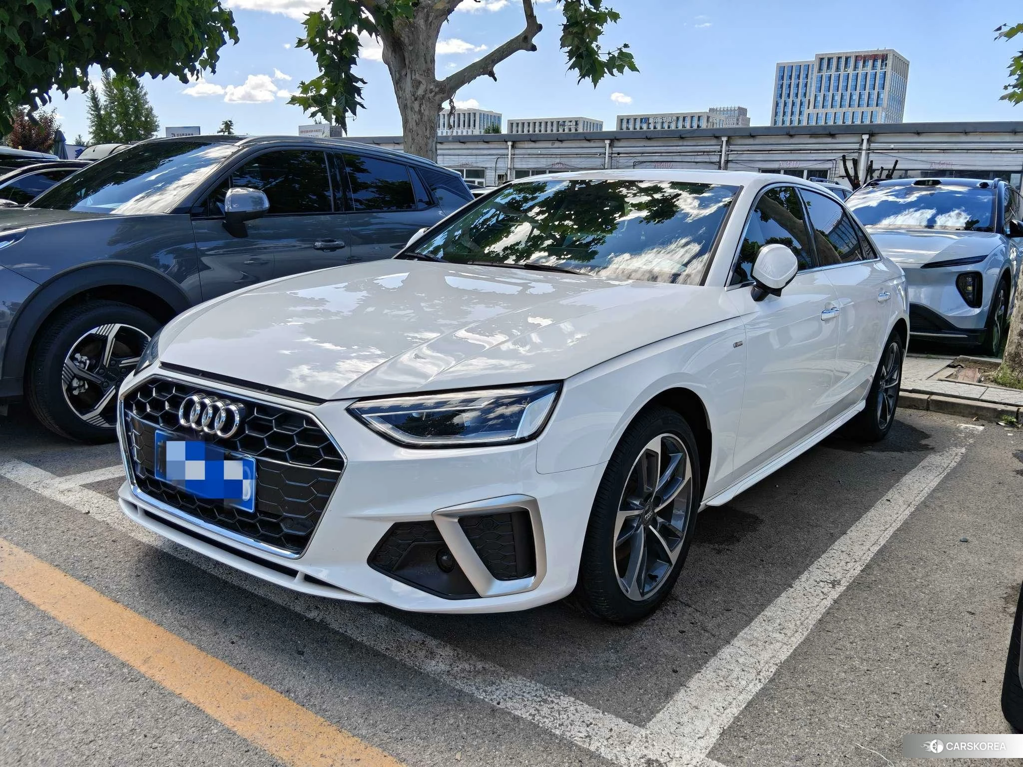 Audi A4L id 4468182 из Китая 8