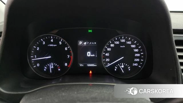 Hyundai Avante AD id 3846088 из Кореи 18