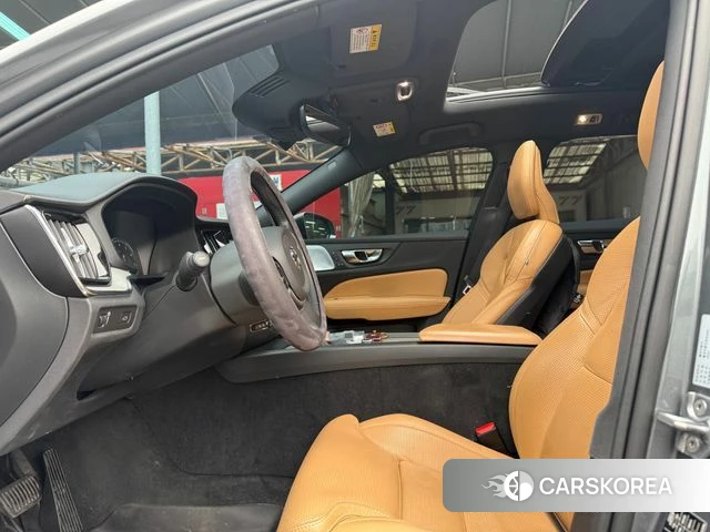 Volvo V60 Cross-Country 2nd Generation id 3916939 из Кореи 16