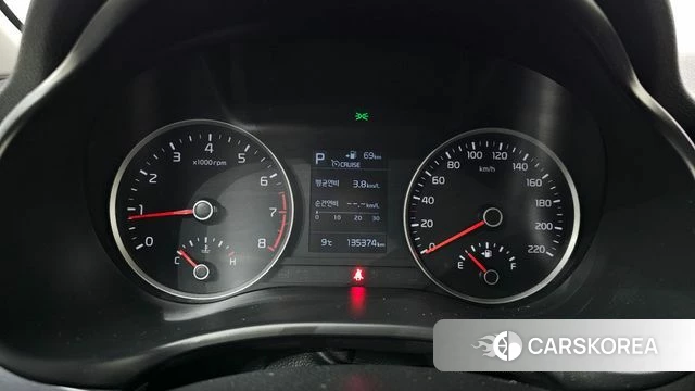 Kia Stonic id 3808059 из Кореи 18