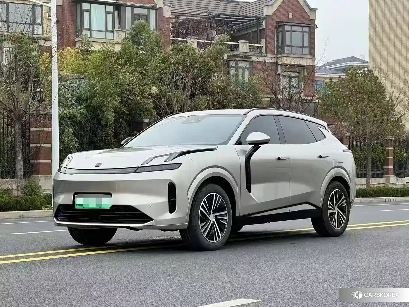 Lynk & Co. 08 EM-P id 4539298 из Китая 8