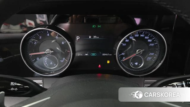 Hyundai The New Grandeur IG id 4304228 из Кореи 32