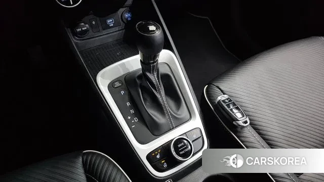 Hyundai Venue id 3717859 из Кореи 18