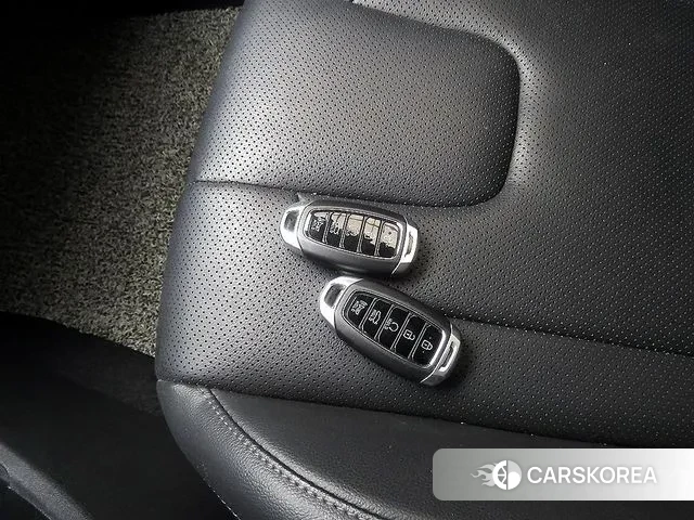 Hyundai Avante (CN7) id 3634492 из Кореи 18