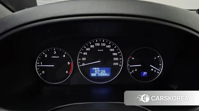 Hyundai The New Grand Starex id 3351115 из Кореи 18