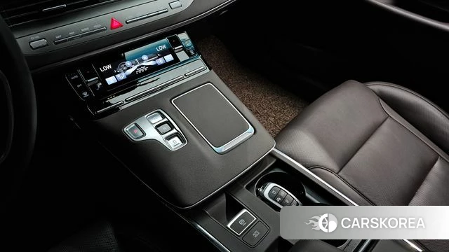 Hyundai The New Grandeur IG id 4528885 из Кореи 28