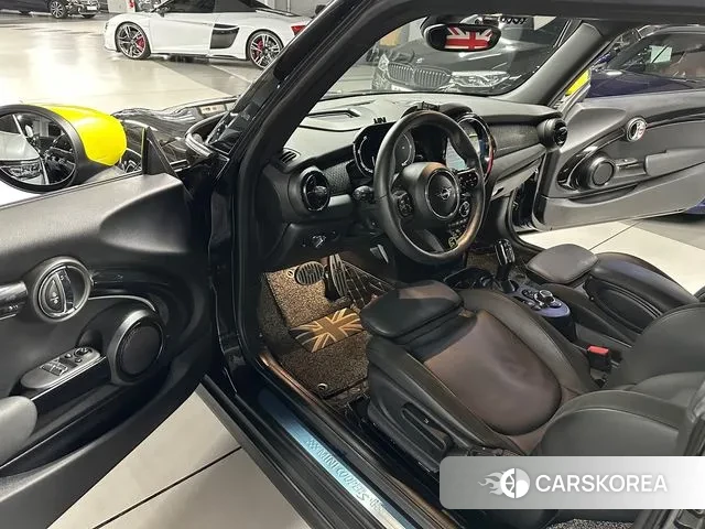 Mini Cooper Electric id 2973881 из Кореи 18