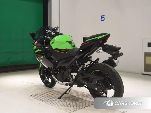 Kawasaki NINJA 400 id 4347917 из Японии 8