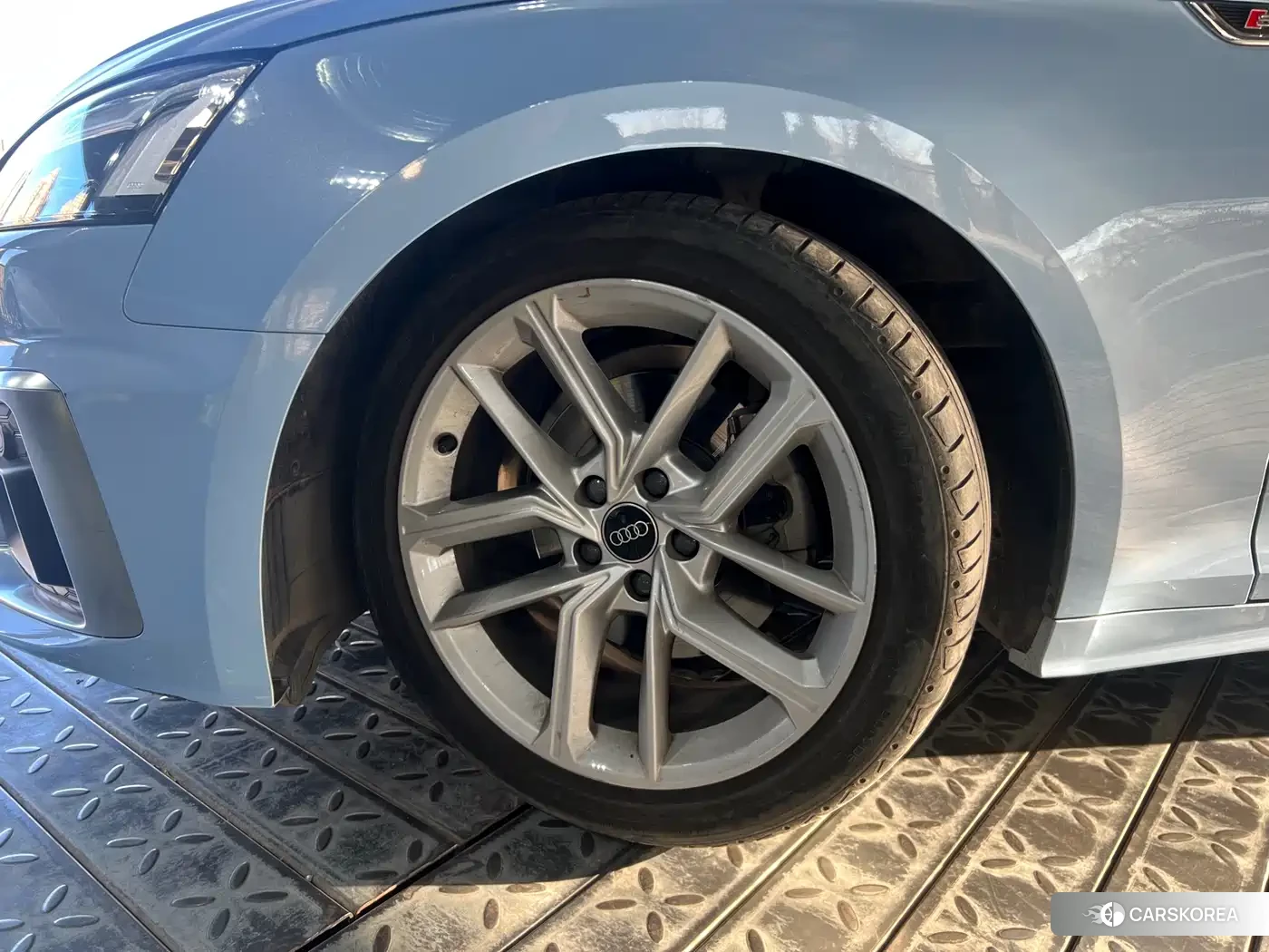 Audi A5 (imported) id 4539064 из Китая 16