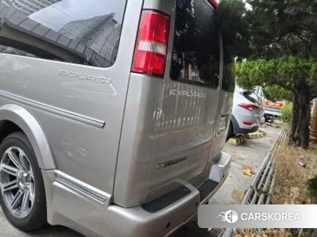 Chevrolet Express Van id 3060695 из Кореи 8