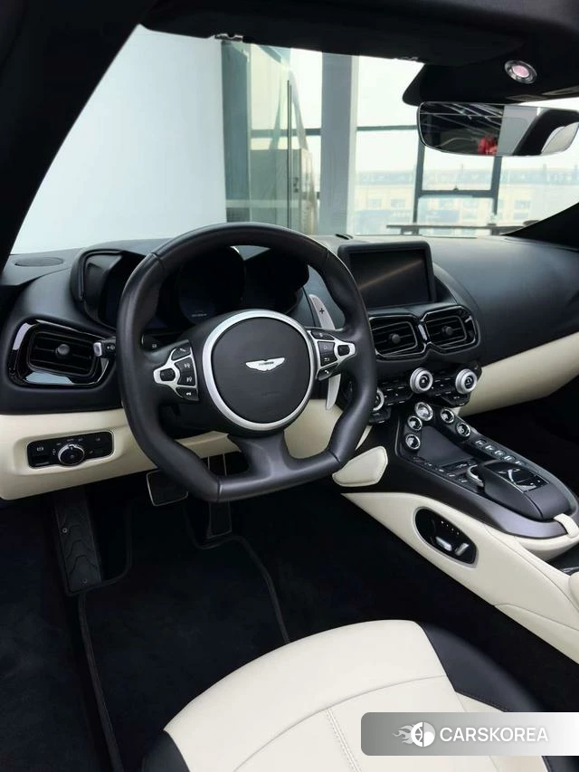 Aston Martin Vantage id 4238837 из Китая 22