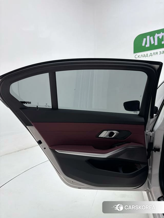 BMW 3 series id 4333178 из Китая 25