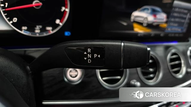 Mercedes-Benz E-Class W213 id 3834079 из Кореи 18