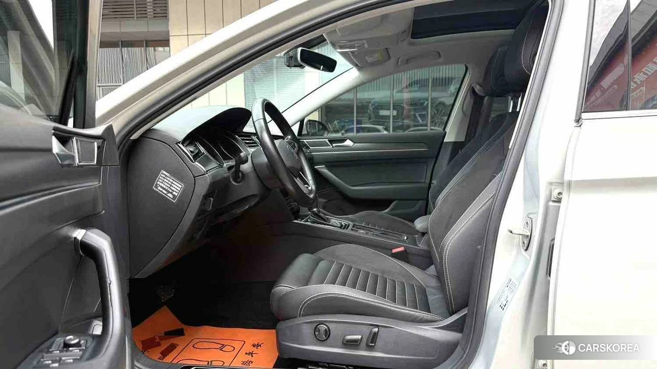 Volkswagen Magotan id 4510604 из Китая 8
