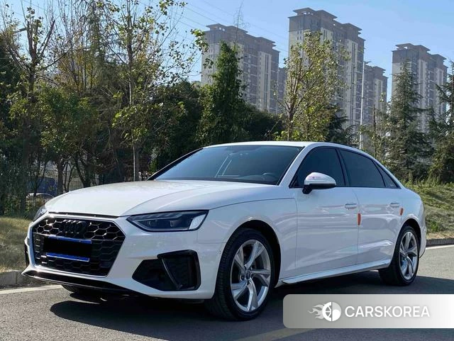Audi A4L id 4260941 из Китая 8