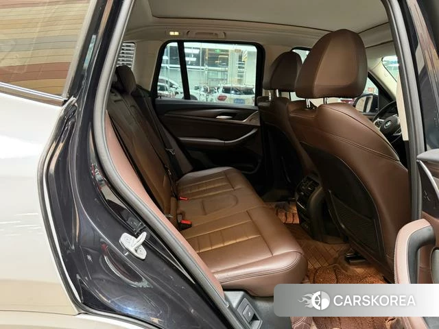 BMW X3 id 4265426 из Китая 11