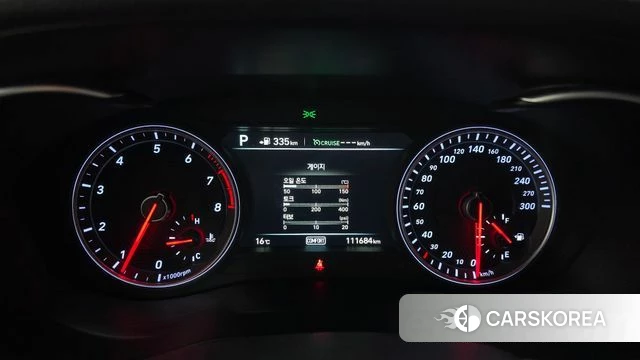 Genesis G70 id 3828960 из Кореи 18