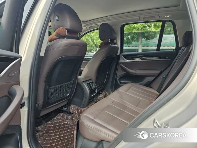 BMW X3 id 4278763 из Китая 10
