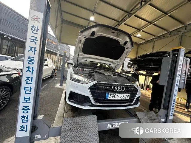 Audi A7 (4K) id 3695536 из Кореи 8