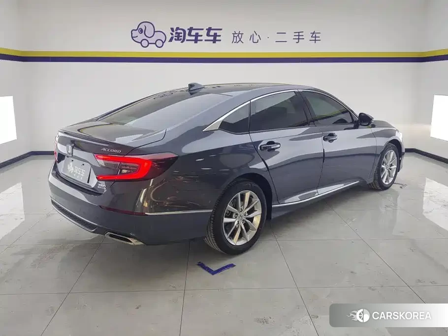 Honda Accord id 4680696 из Китая 14