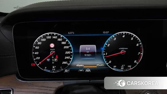 Mercedes-Benz E-Class W213 id 3778529 из Кореи 18