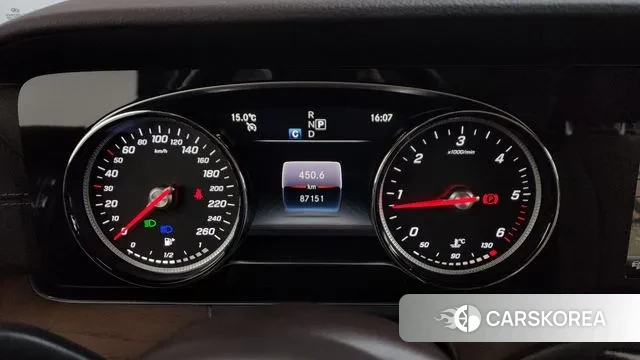 Mercedes-Benz E-Class W213 id 3429154 из Кореи 18