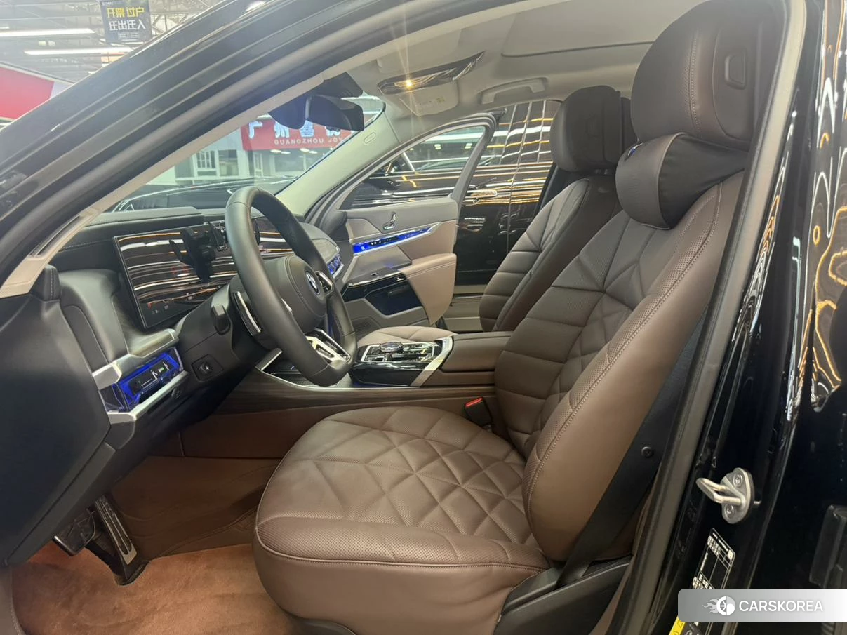 BMW i7 id 4421002 из Китая 13