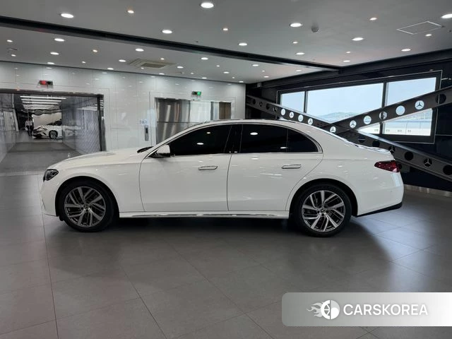 Mercedes-Benz E-Class W214 id 4540054 из Кореи 18